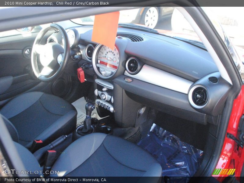 Chili Red / Grey/Carbon Black 2010 Mini Cooper Hardtop