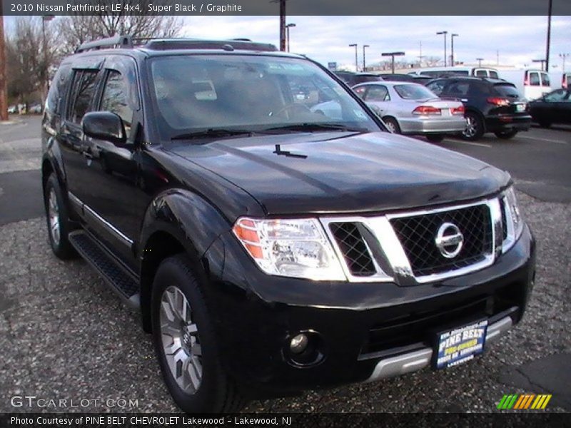 Super Black / Graphite 2010 Nissan Pathfinder LE 4x4