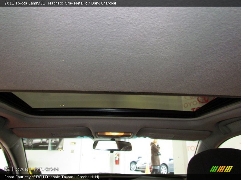 Magnetic Gray Metallic / Dark Charcoal 2011 Toyota Camry SE