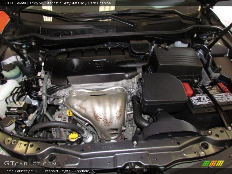 Magnetic Gray Metallic / Dark Charcoal 2011 Toyota Camry SE