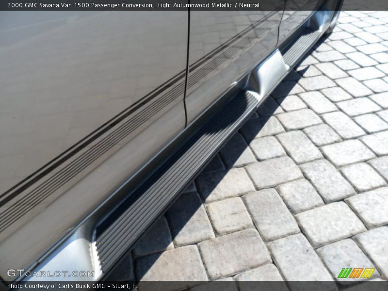 Light Autumnwood Metallic / Neutral 2000 GMC Savana Van 1500 Passenger Conversion