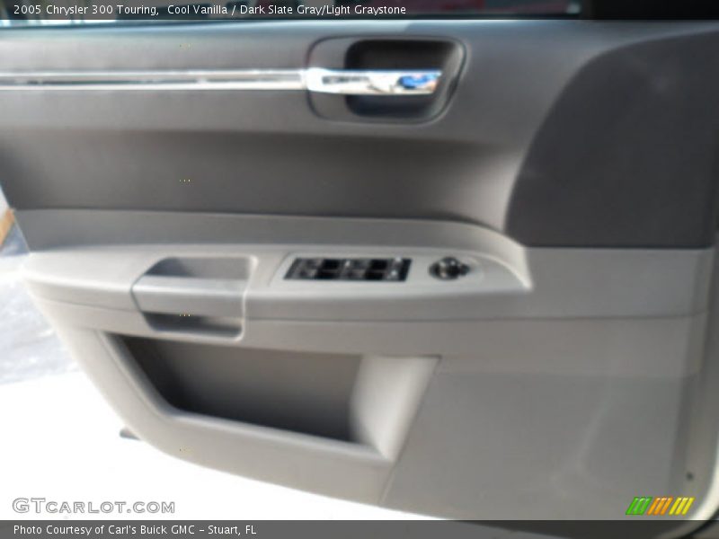 Cool Vanilla / Dark Slate Gray/Light Graystone 2005 Chrysler 300 Touring