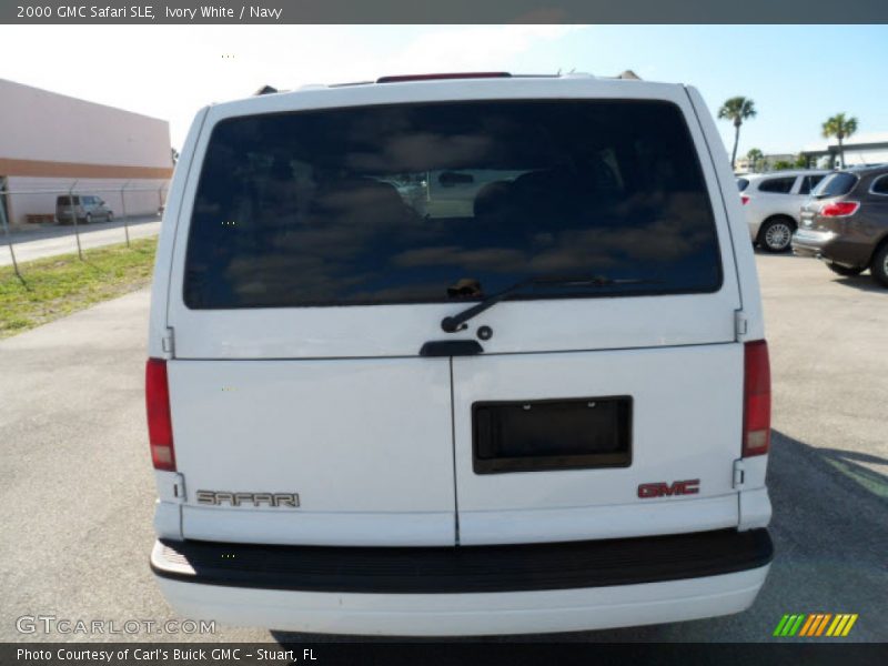 Ivory White / Navy 2000 GMC Safari SLE