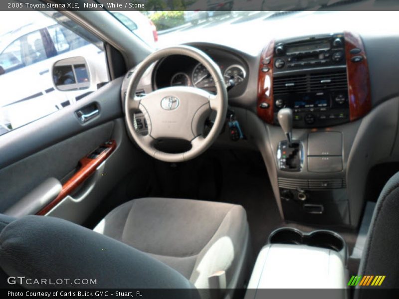 Natural White / Stone 2005 Toyota Sienna XLE