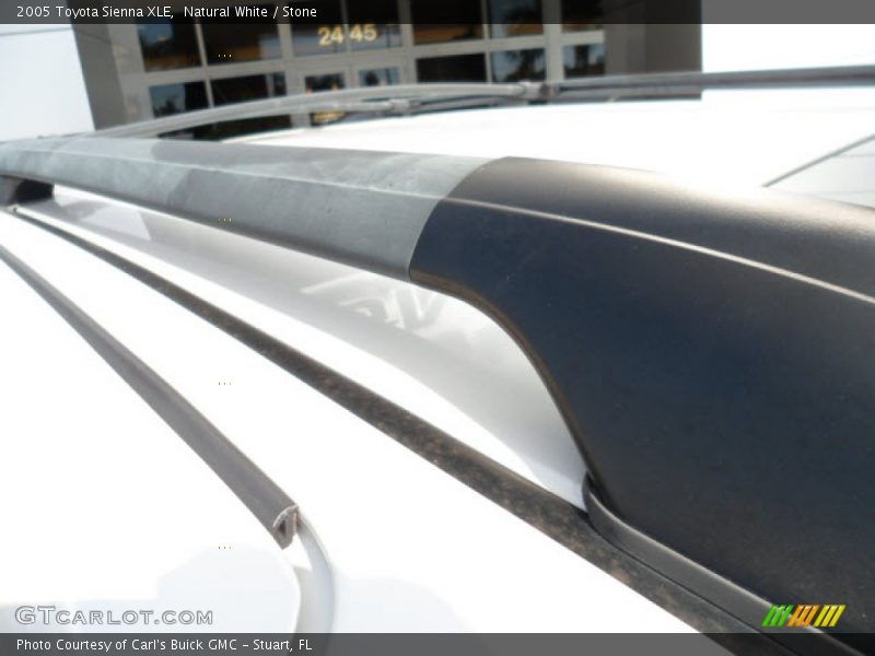 Natural White / Stone 2005 Toyota Sienna XLE