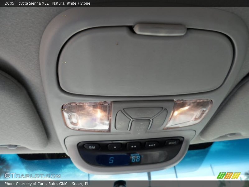 Natural White / Stone 2005 Toyota Sienna XLE