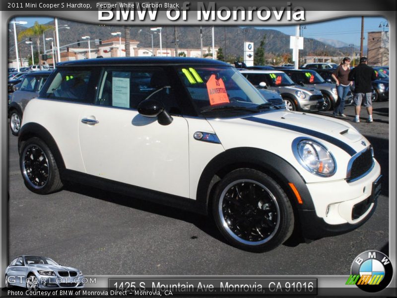 Pepper White / Carbon Black 2011 Mini Cooper S Hardtop