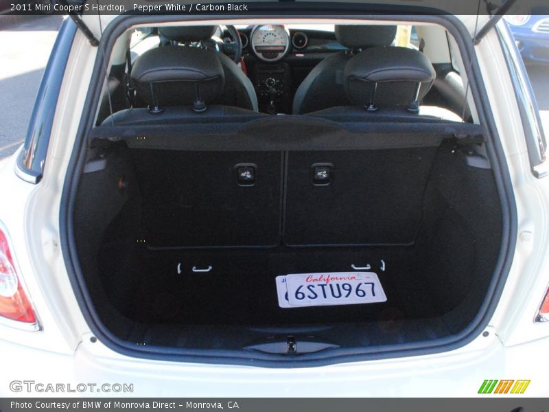Pepper White / Carbon Black 2011 Mini Cooper S Hardtop