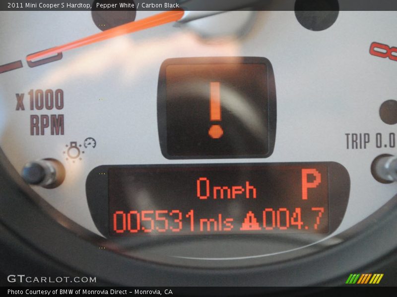 Pepper White / Carbon Black 2011 Mini Cooper S Hardtop