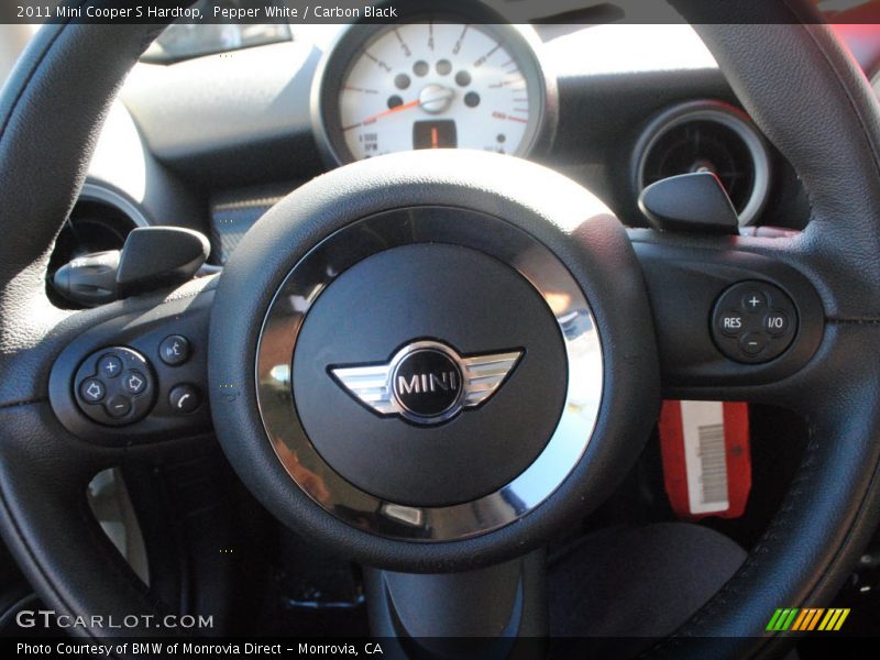 Pepper White / Carbon Black 2011 Mini Cooper S Hardtop