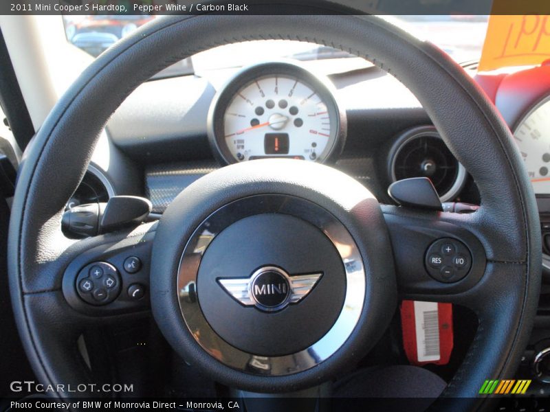 Pepper White / Carbon Black 2011 Mini Cooper S Hardtop