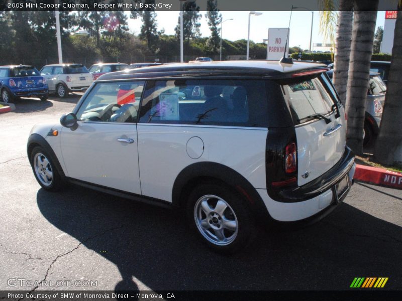 Pepper White / Black/Grey 2009 Mini Cooper Clubman