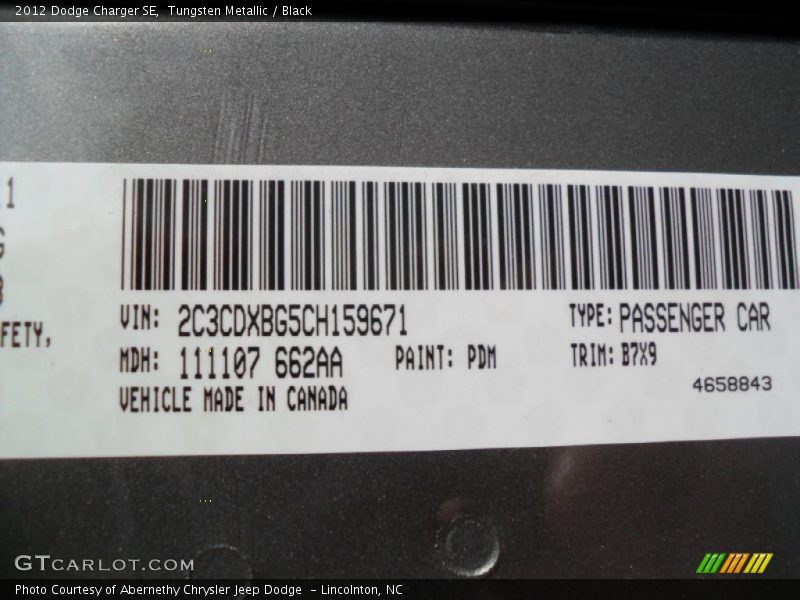 Tungsten Metallic / Black 2012 Dodge Charger SE