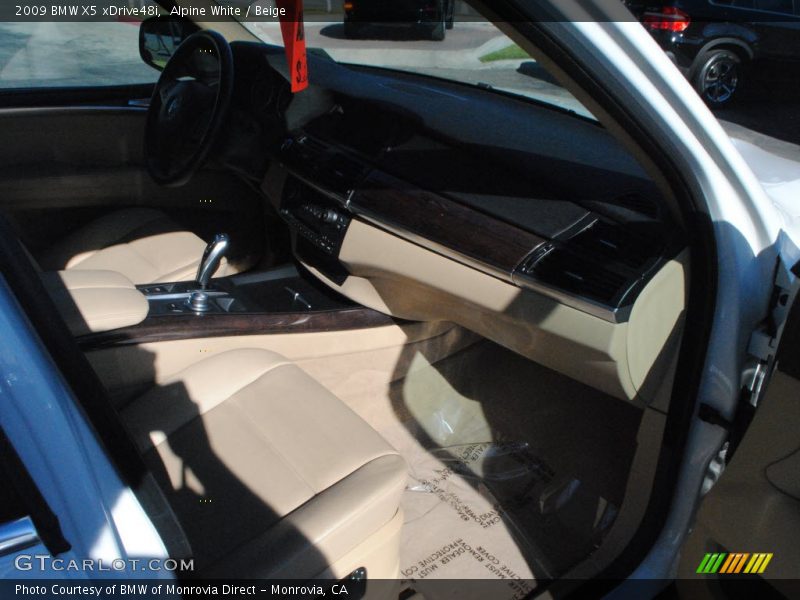 Alpine White / Beige 2009 BMW X5 xDrive48i