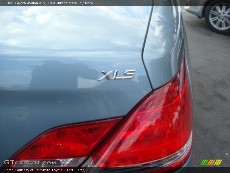 Blue Mirage Metallic / Ivory 2006 Toyota Avalon XLS