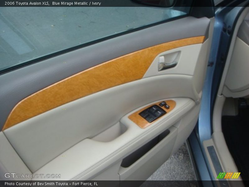 Blue Mirage Metallic / Ivory 2006 Toyota Avalon XLS