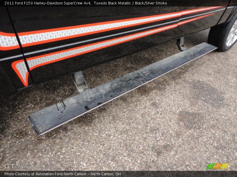 Tuxedo Black Metallic / Black/Silver Smoke 2011 Ford F150 Harley-Davidson SuperCrew 4x4