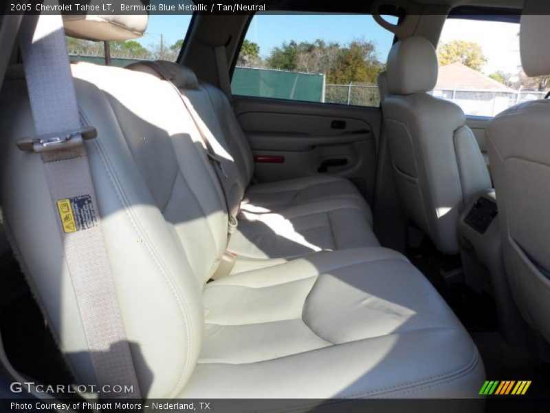 Bermuda Blue Metallic / Tan/Neutral 2005 Chevrolet Tahoe LT
