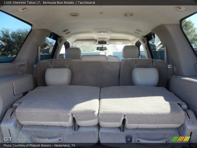 Bermuda Blue Metallic / Tan/Neutral 2005 Chevrolet Tahoe LT