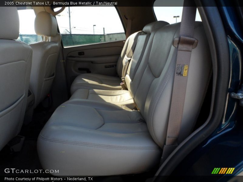 Bermuda Blue Metallic / Tan/Neutral 2005 Chevrolet Tahoe LT