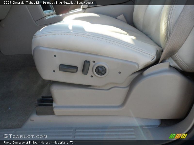 Bermuda Blue Metallic / Tan/Neutral 2005 Chevrolet Tahoe LT