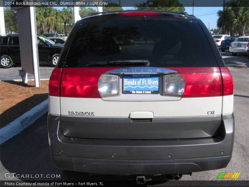 Olympic White / Light Gray 2004 Buick Rendezvous CXL