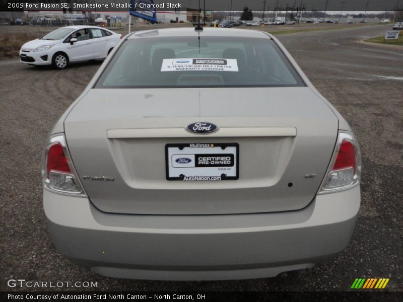 Smokestone Metallic / Charcoal Black 2009 Ford Fusion SE