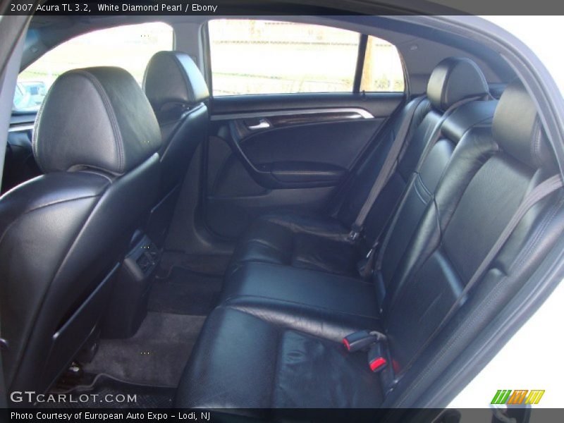 White Diamond Pearl / Ebony 2007 Acura TL 3.2