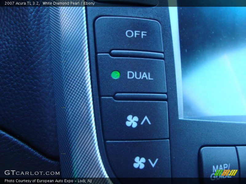 White Diamond Pearl / Ebony 2007 Acura TL 3.2