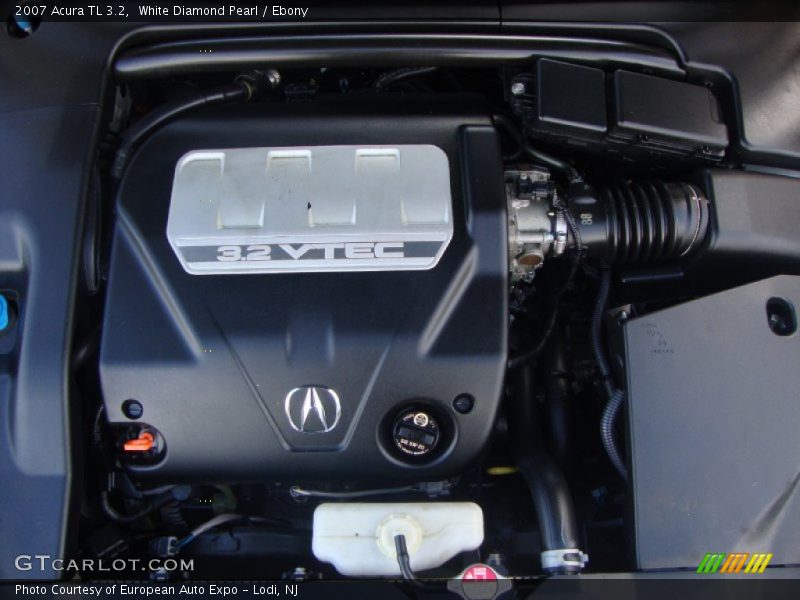 White Diamond Pearl / Ebony 2007 Acura TL 3.2