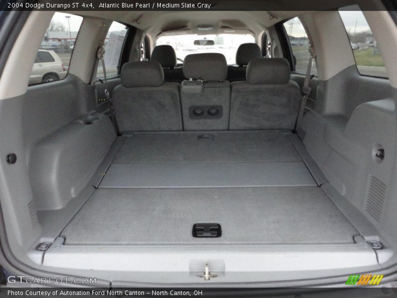  2004 Durango ST 4x4 Trunk