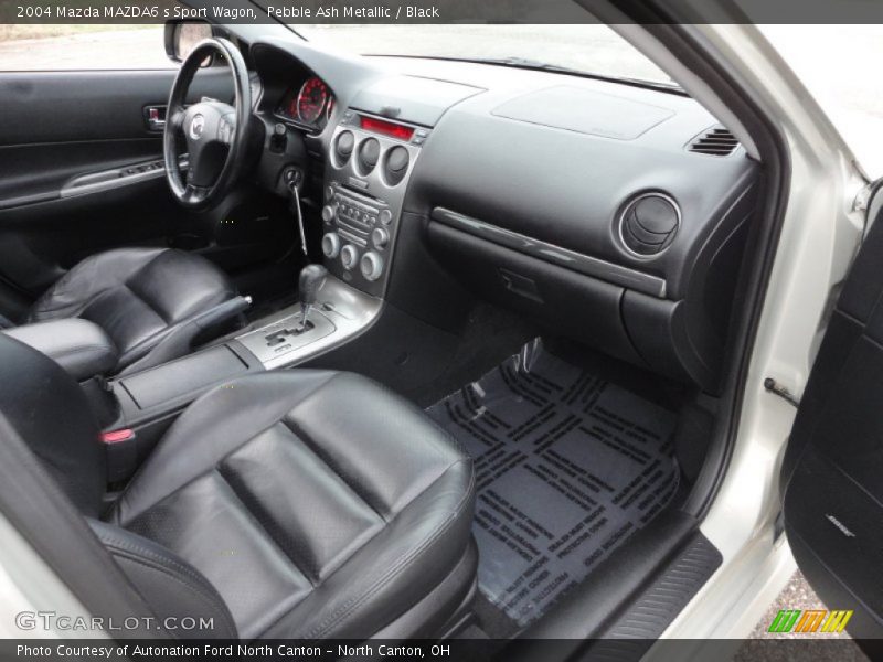 Dashboard of 2004 MAZDA6 s Sport Wagon