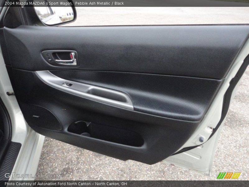 Door Panel of 2004 MAZDA6 s Sport Wagon