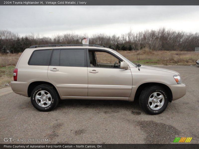Vintage Gold Metallic / Ivory 2004 Toyota Highlander I4