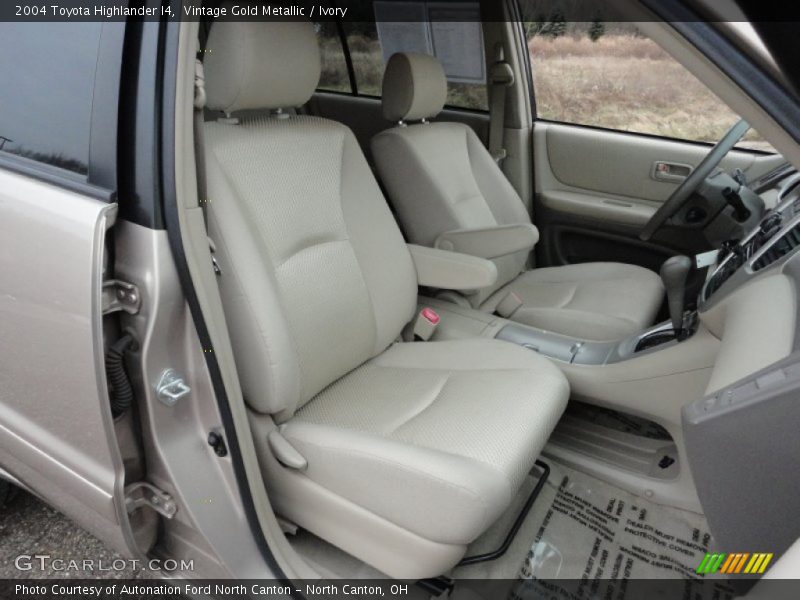  2004 Highlander I4 Ivory Interior