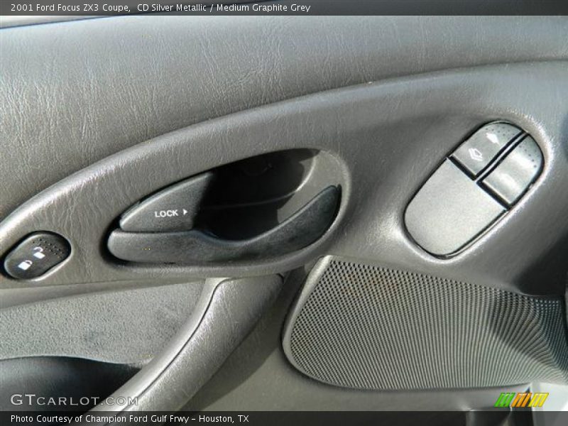 CD Silver Metallic / Medium Graphite Grey 2001 Ford Focus ZX3 Coupe
