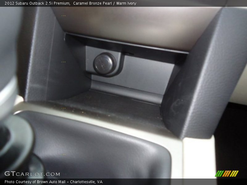 Caramel Bronze Pearl / Warm Ivory 2012 Subaru Outback 2.5i Premium
