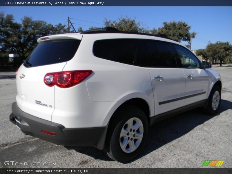  2012 Traverse LS White