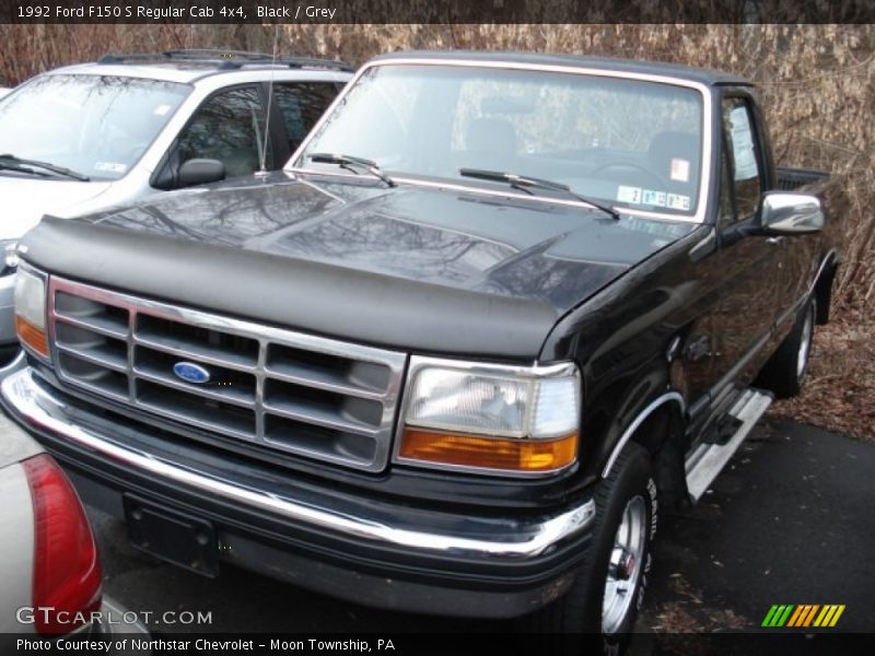 Black / Grey 1992 Ford F150 S Regular Cab 4x4