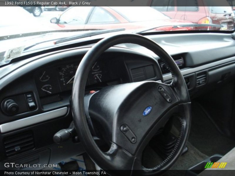 Black / Grey 1992 Ford F150 S Regular Cab 4x4