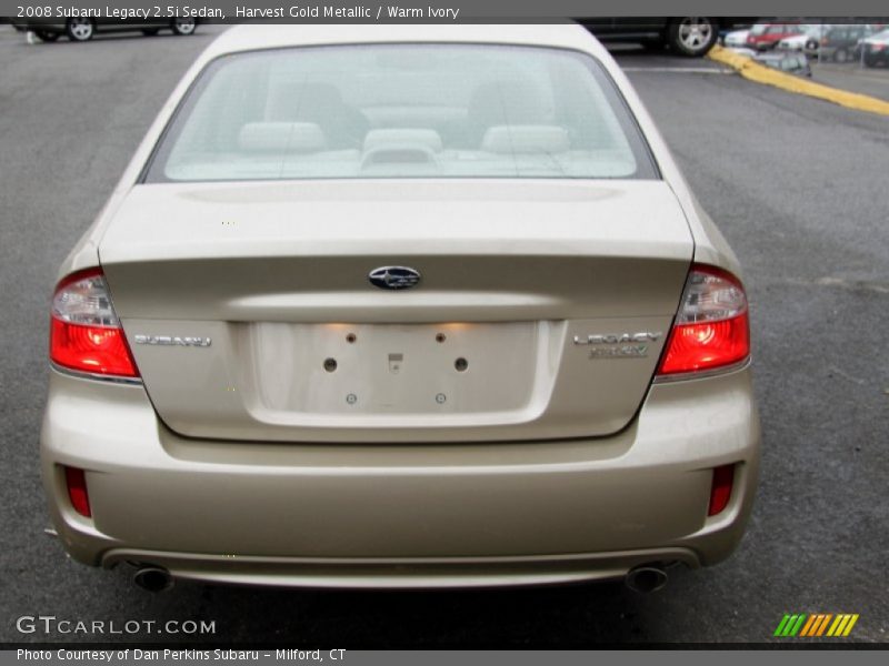 Harvest Gold Metallic / Warm Ivory 2008 Subaru Legacy 2.5i Sedan