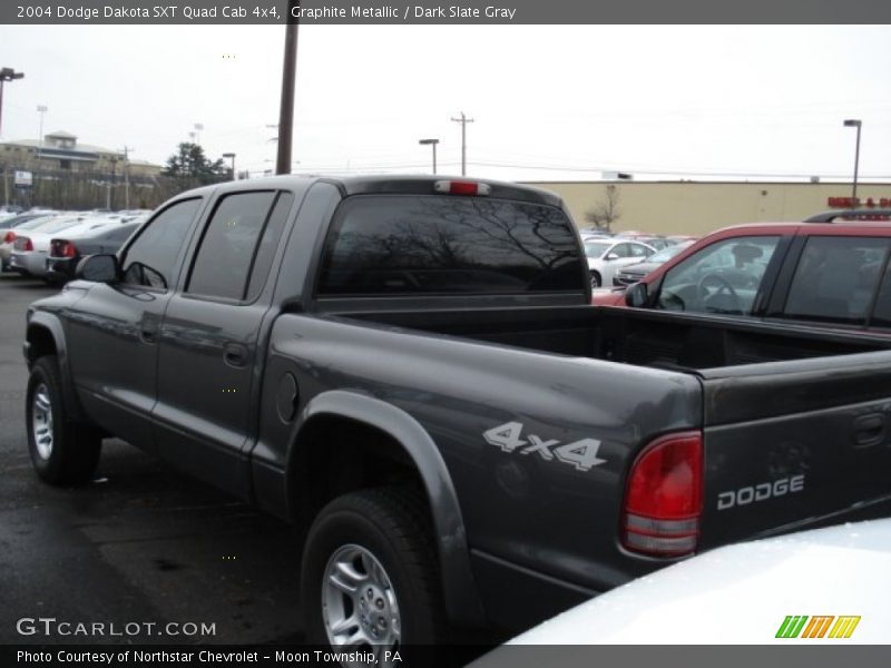 Graphite Metallic / Dark Slate Gray 2004 Dodge Dakota SXT Quad Cab 4x4
