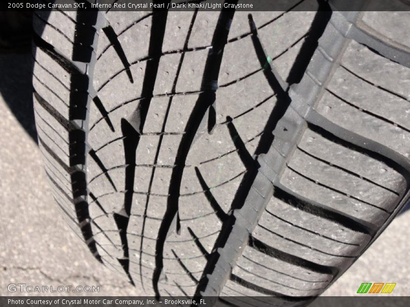 Inferno Red Crystal Pearl / Dark Khaki/Light Graystone 2005 Dodge Caravan SXT