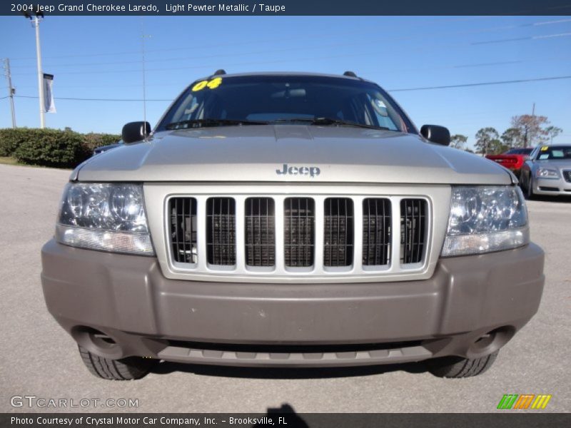 Light Pewter Metallic / Taupe 2004 Jeep Grand Cherokee Laredo
