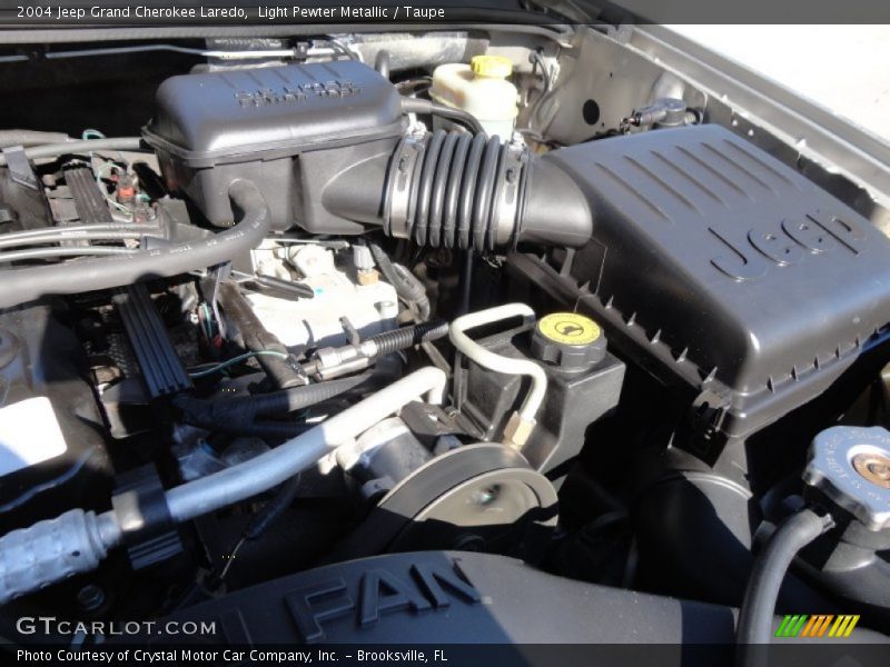 Light Pewter Metallic / Taupe 2004 Jeep Grand Cherokee Laredo