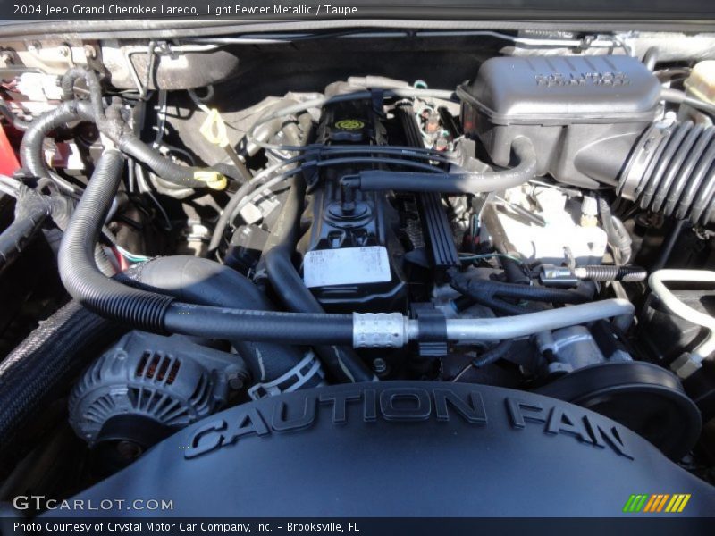 Light Pewter Metallic / Taupe 2004 Jeep Grand Cherokee Laredo