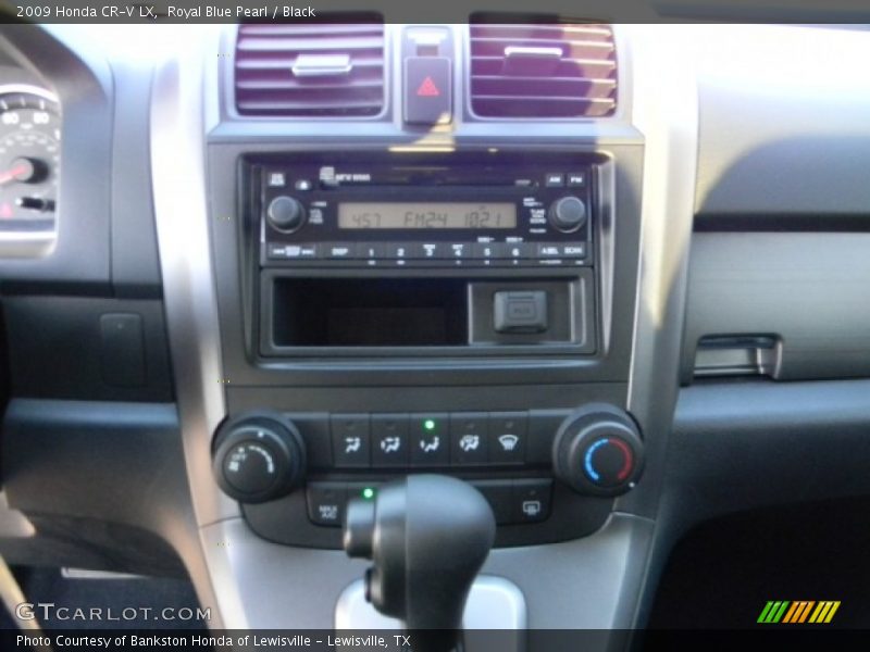 Controls of 2009 CR-V LX
