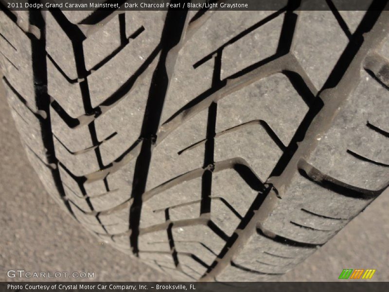 Dark Charcoal Pearl / Black/Light Graystone 2011 Dodge Grand Caravan Mainstreet
