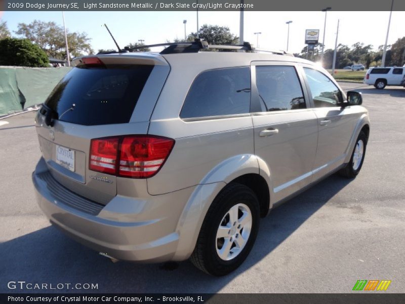 Light Sandstone Metallic / Dark Slate Gray/Light Graystone 2009 Dodge Journey SE