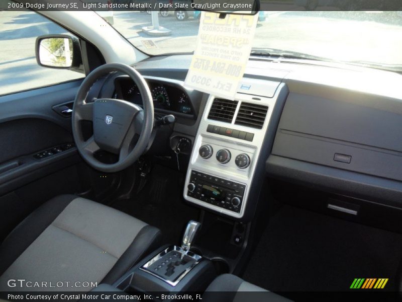 Light Sandstone Metallic / Dark Slate Gray/Light Graystone 2009 Dodge Journey SE